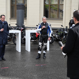 Reiner Brendicke IVM im Gespraech mit Bundesverkehrsminister Andreas Scheuer